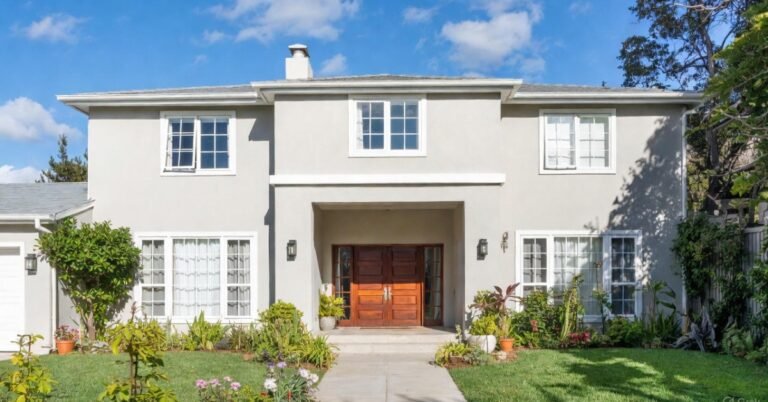 International property Powerful